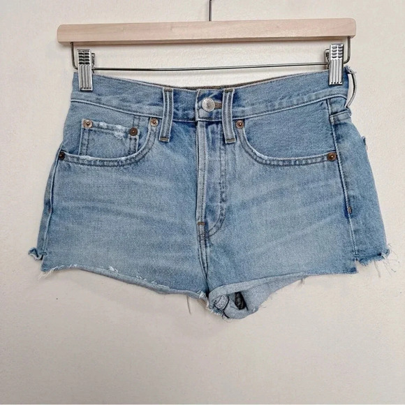 Re/done Womens 24 Original Cut Off Jeans Short In Dirty Destroy - Picture 2 of 11